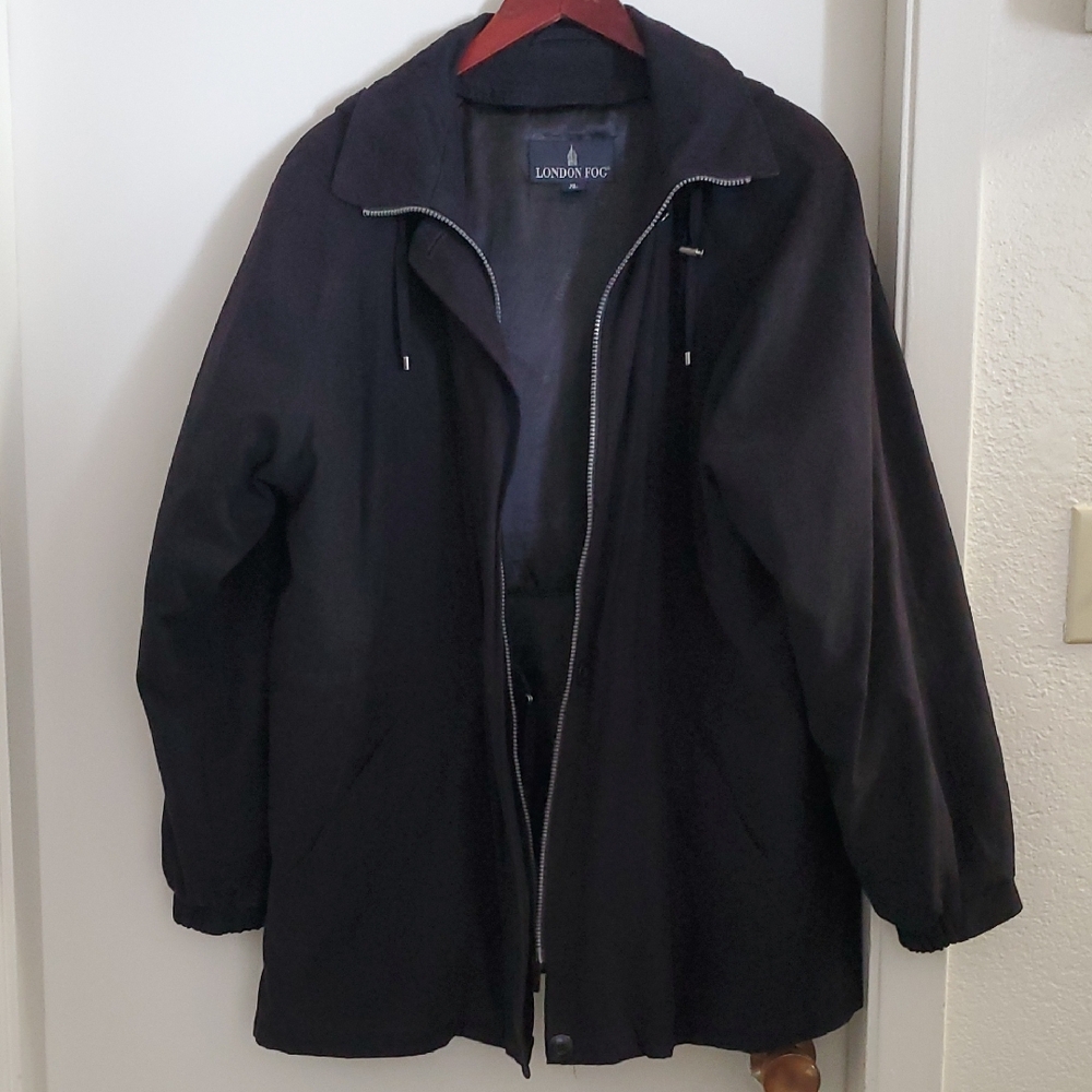 London Fog Women's Black Raincoat Cold weather this is nice and warm